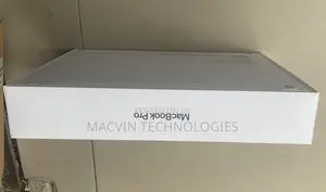 New Laptop Apple MacBook 24GB Intel Core i5 SSD 1T