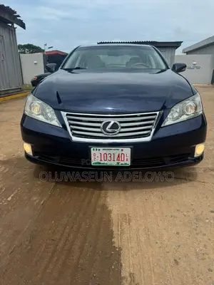 Lexus ES 350 2012 Blue