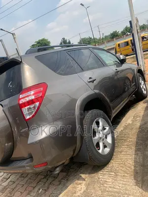 Toyota RAV4 2011 Blue
