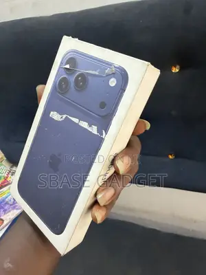 New Apple iPhone 17 Pro Max 256 GB Blue