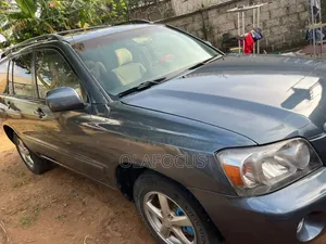 Toyota Highlander 2005 Blue