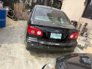 Toyota Corolla 2004 Black