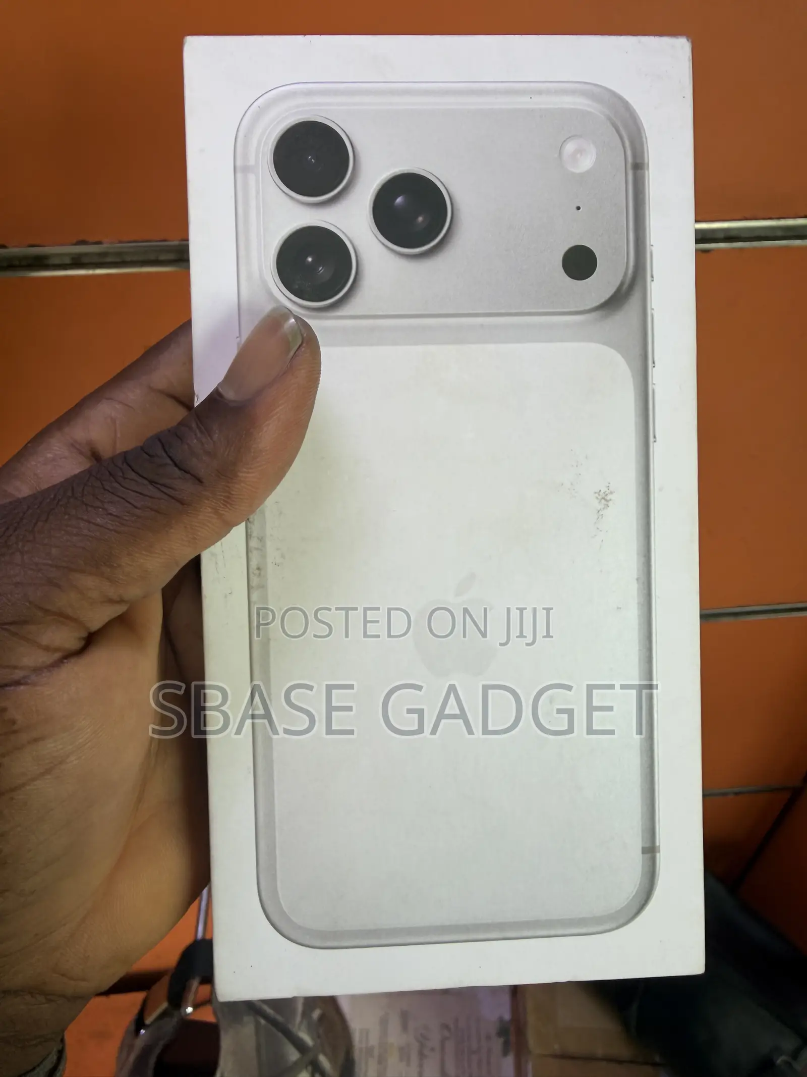 New Apple iPhone 17 Pro Max 256 GB Silver