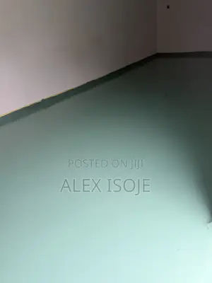 Epoxy Floor Installer