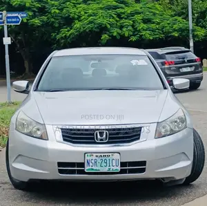 Honda Accord 2008 Silver