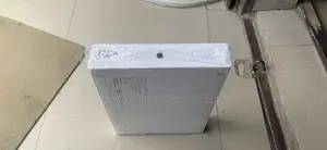 New Laptop Apple MacBook Pro 24GB SSD 1T