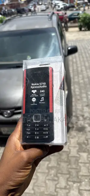 New Nokia 5710 XpressAudio Black