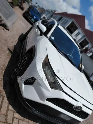 Toyota RAV4 2020 White