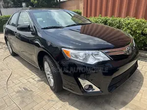 Toyota Camry LE 4dr Sedan (2.5L 4cyl 6A) 2013 Black