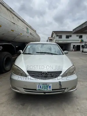 Toyota Camry 2003 Silver