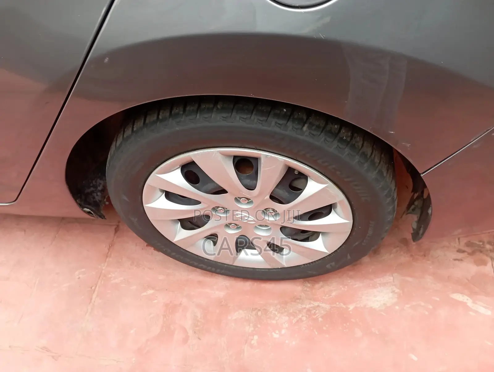 Hyundai Elantra 2012 Gray