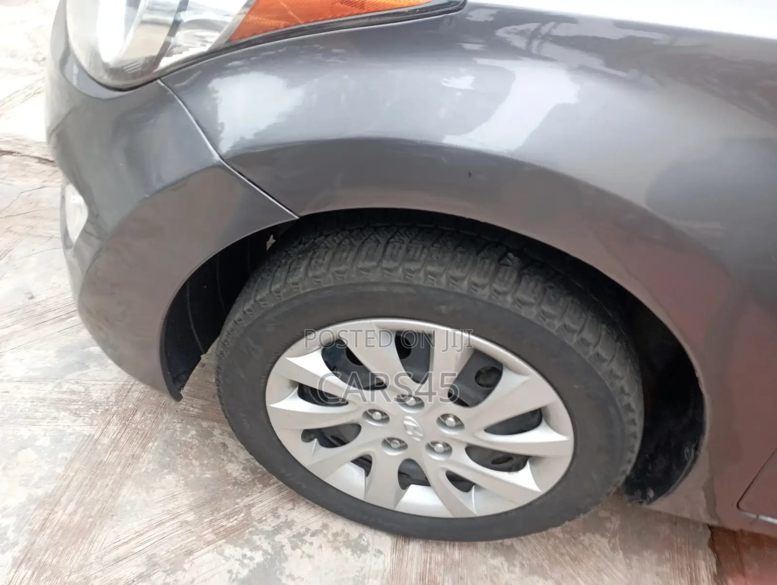 Hyundai Elantra 2012 Gray