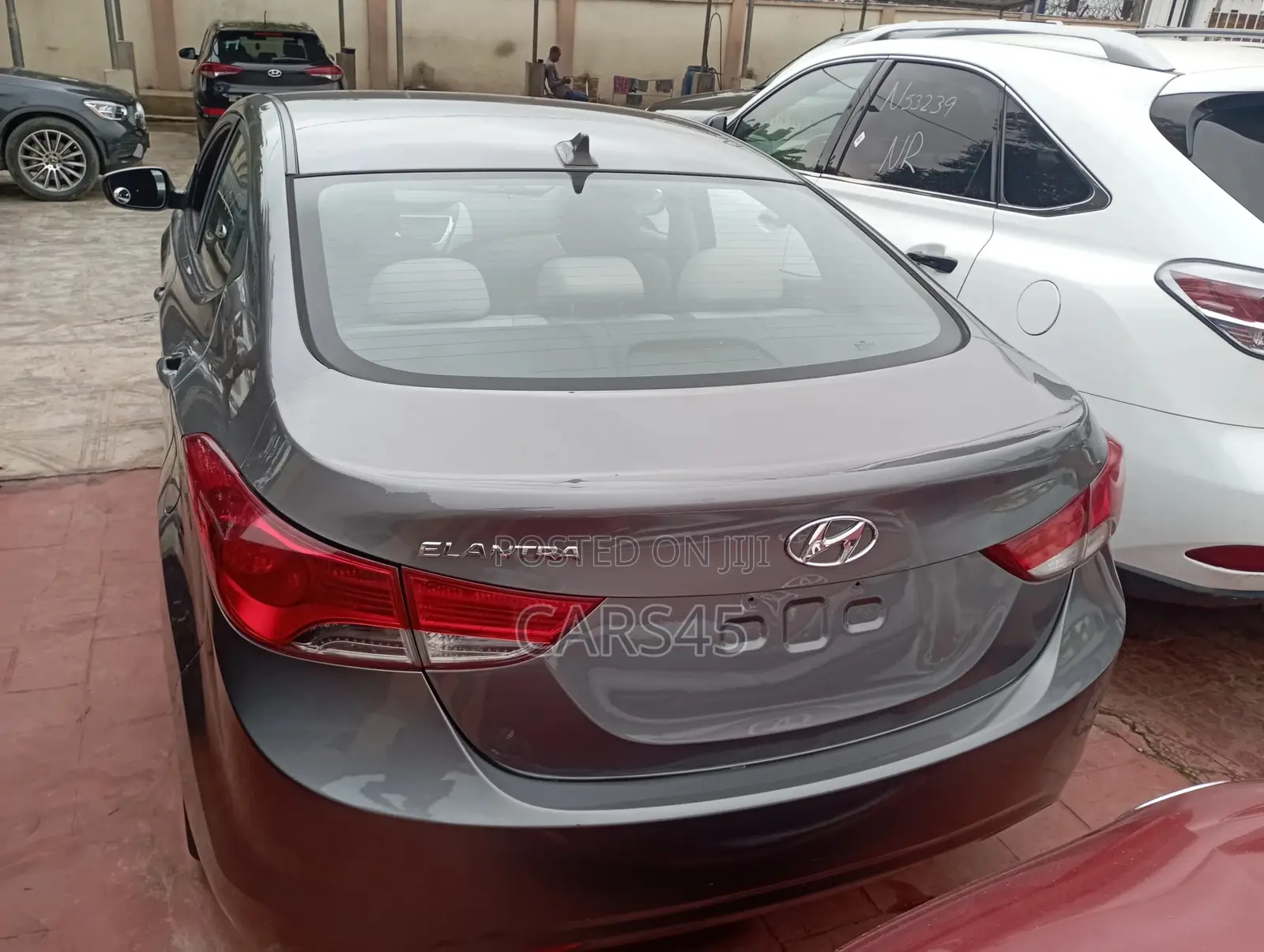 Hyundai Elantra 2012 Gray