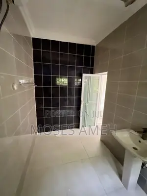 3bdrm Block of Flats in Jabi for rent