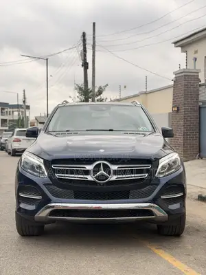 Mercedes-Benz GLE-Class GLE 350 2017 Blue