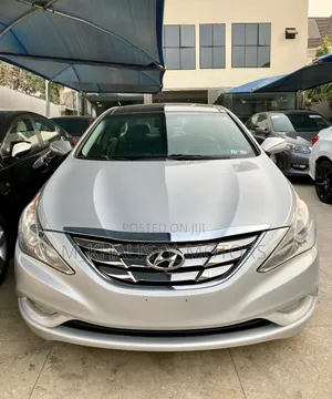 Hyundai Sonata 2012