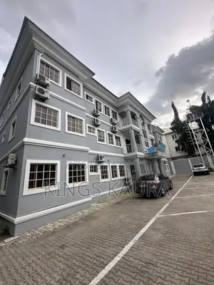3bdrm Block of Flats in Jabi for rent