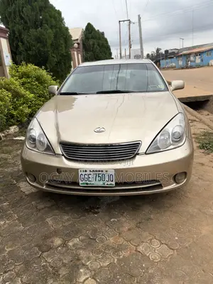 Lexus ES 330 2005 Gold