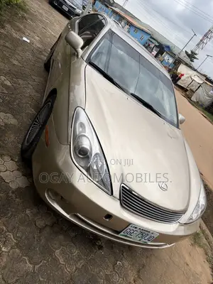 Lexus ES 330 2005 Gold