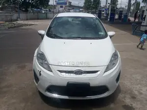 Ford Fiesta 2011 White