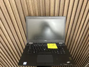Laptop Dell Latitude E7470 8GB Intel Core i7 SSD 512GB