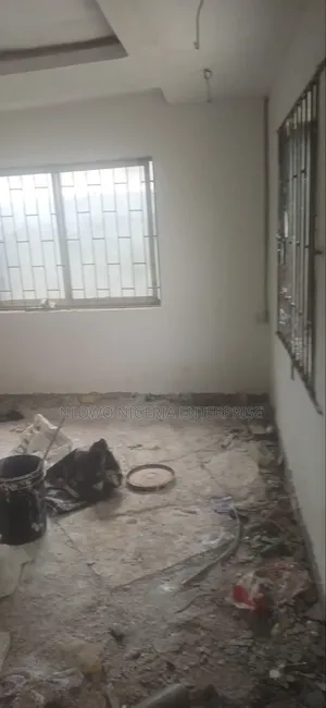 2bdrm Bungalow in Adeite Ogunsanya, Ifako-Gbagada for rent