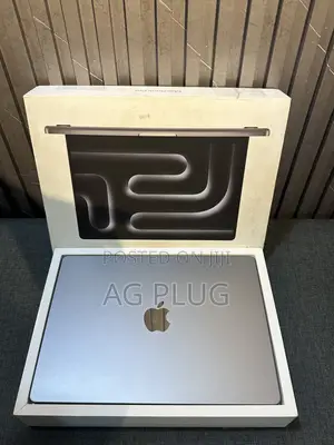 Laptop Apple MacBook Pro 2023 M3 8GB Apple M3 Pro SSD 512GB