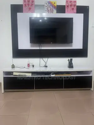 6ft by 4ft TV Console
