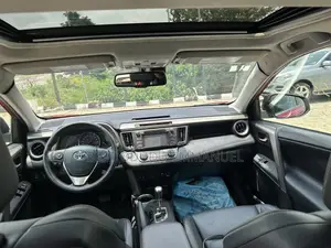 Toyota RAV4 2013 Red