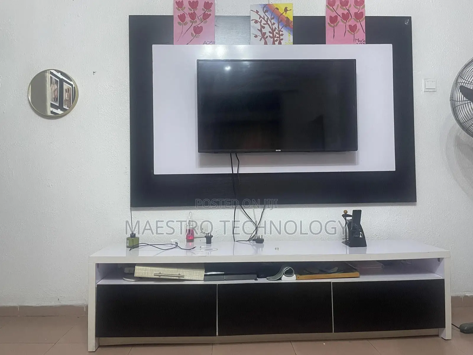 6ft by 4ft TV Console