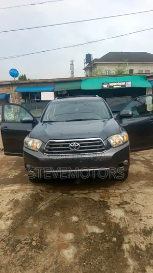 Toyota Highlander Limited 2010 Gray