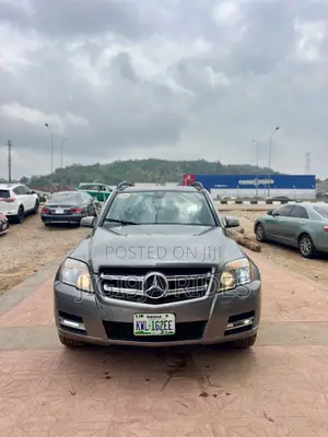 Mercedes-Benz GLK-Class 2012 Gray