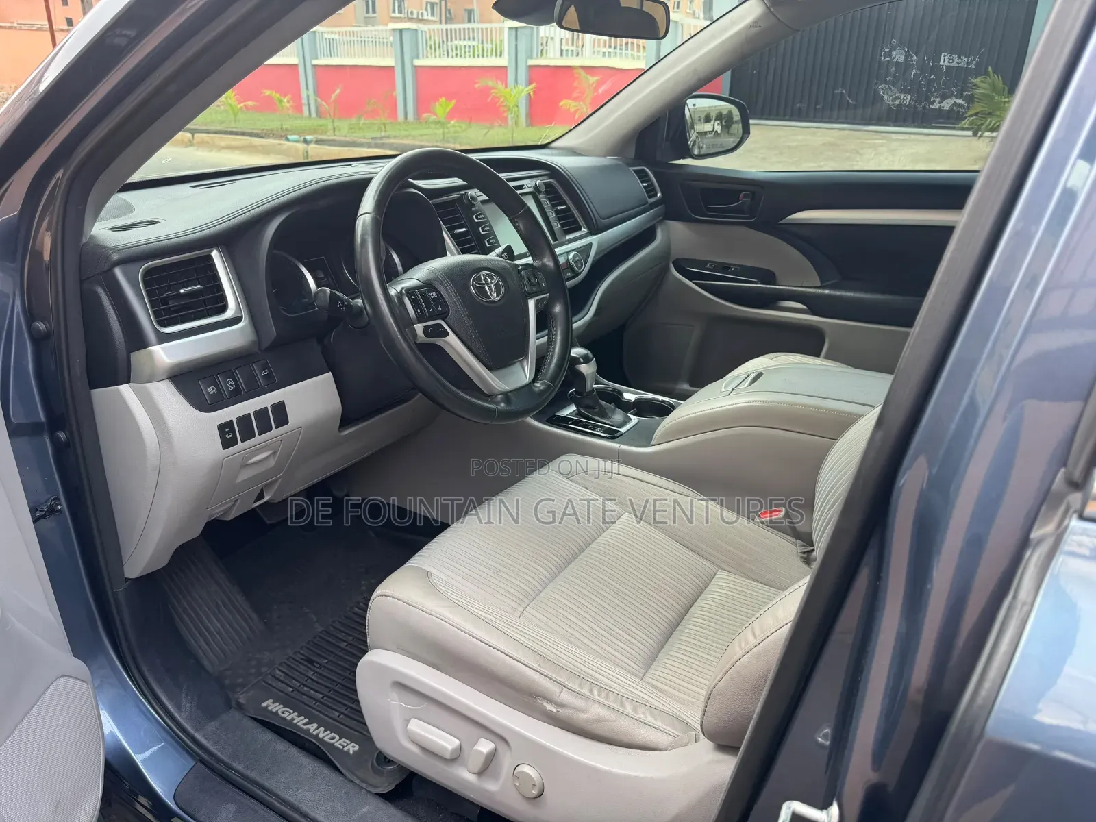 Toyota Highlander 2017 Blue