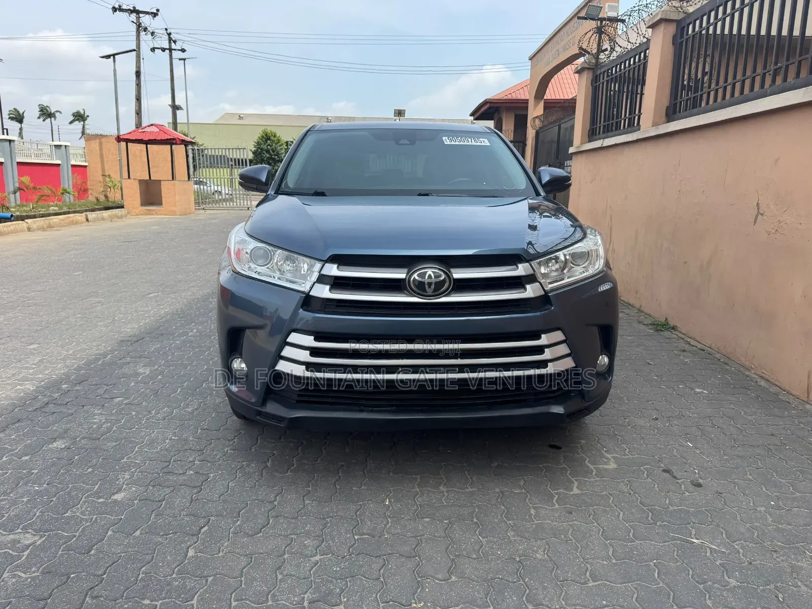 Toyota Highlander 2017 Blue