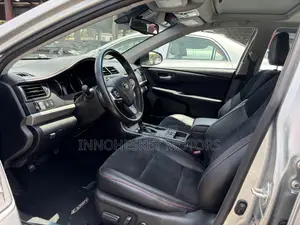 Toyota Camry XSE 4dr Sedan (3.5L 6cyl 6A) 2017 Silver