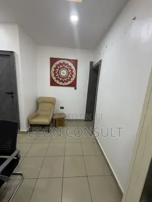 Executive Office Space With Conference Room