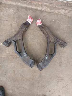 Front Lower Arm Set FOR TOUAREG AND PORSCHE CAYENNE 2003-2010