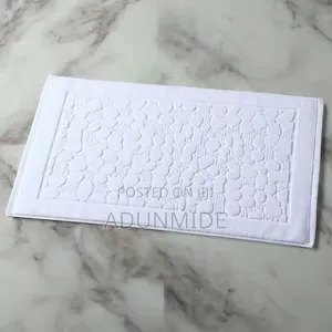 Hotel Floor Towel