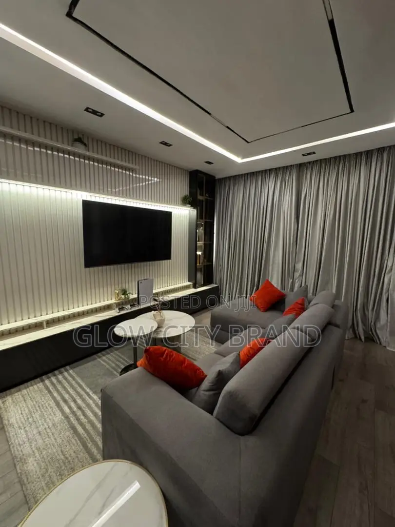 Introducing My Beautiful 2 Bedroom Apartment