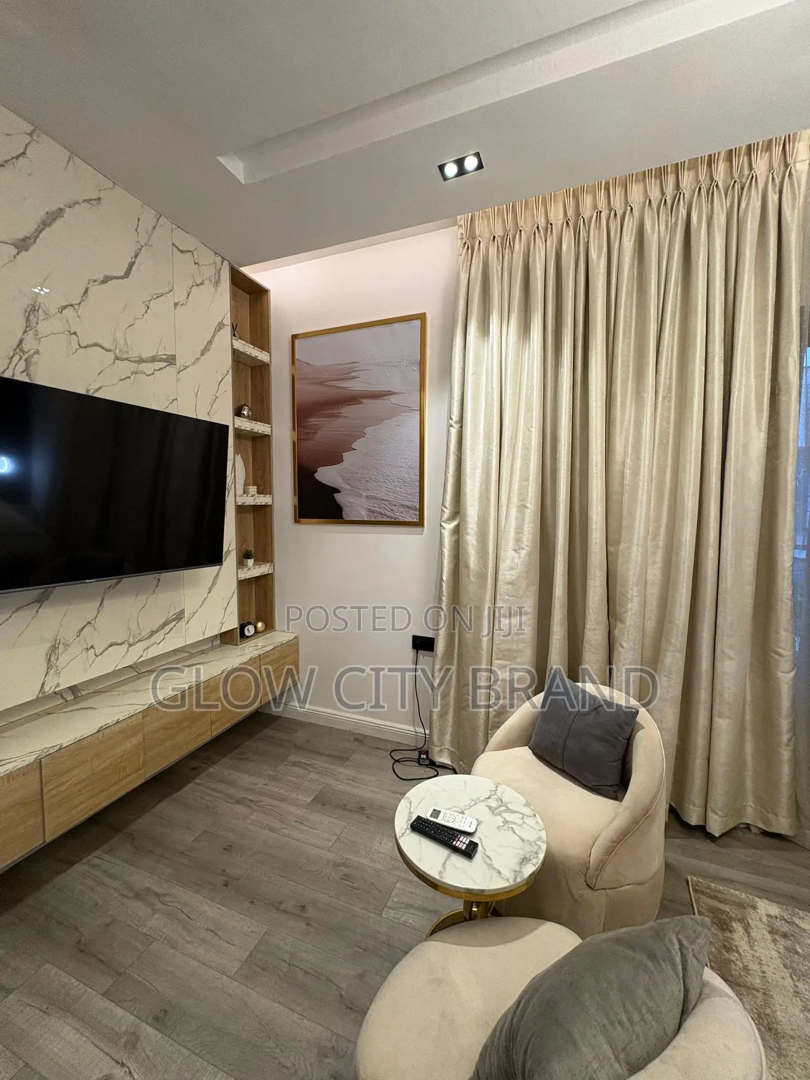 Introducing My Beautiful 2 Bedroom Apartment