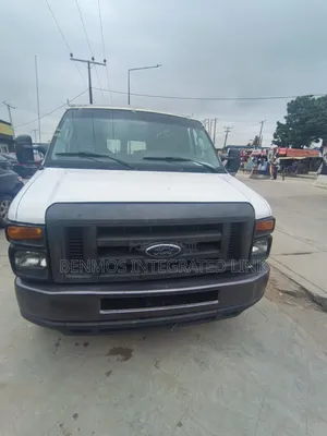 Ford E250 2010 White