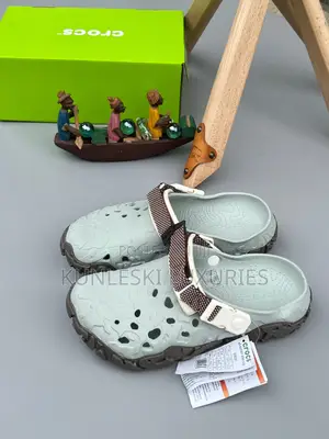 Original Atlas Sandals Crocs Collections