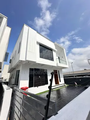 5bdrm Duplex in Idado for sale