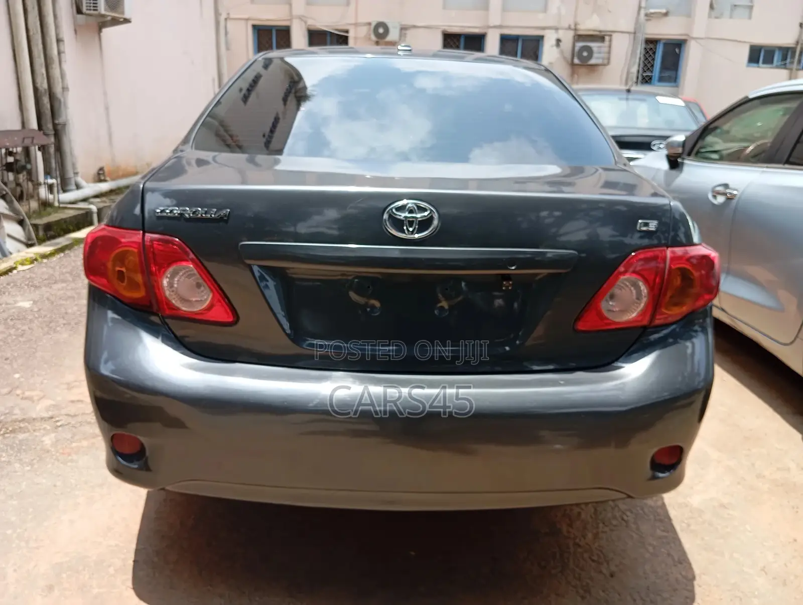 Toyota Corolla 2009 Gray