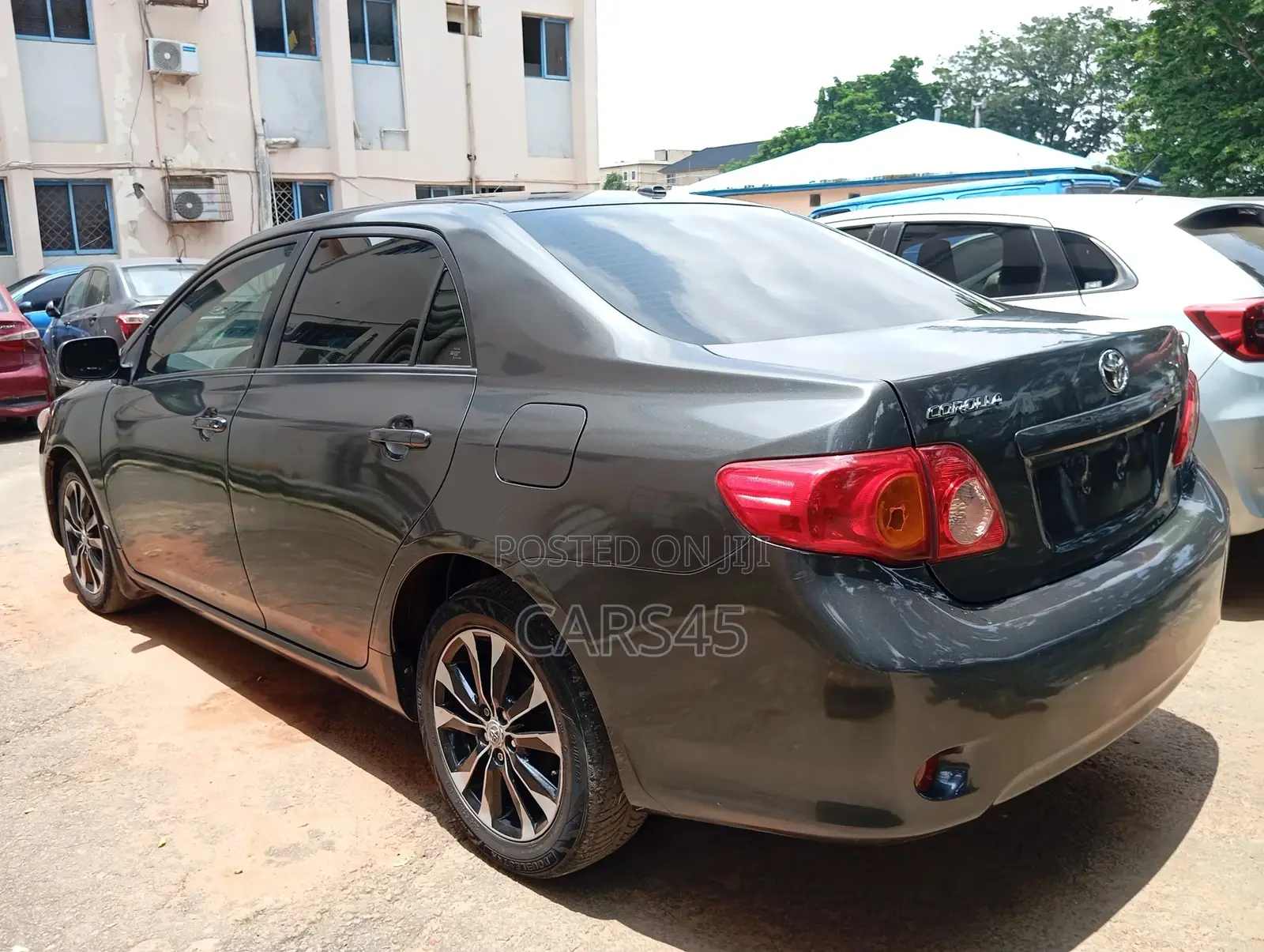 Toyota Corolla 2009 Gray