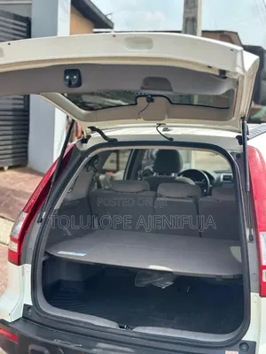 Honda CR-V 2010 White