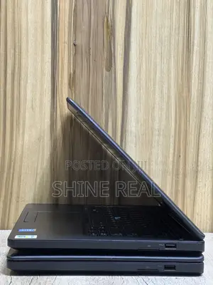 Laptop Dell Latitude 14 E5450 8GB Intel Core i5 SSD 256GB