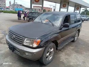 Toyota Land Cruiser 2005 Black