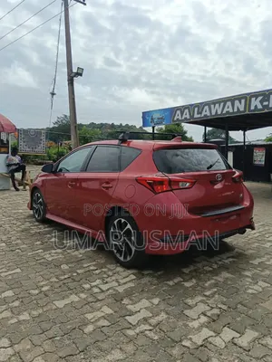 Toyota Corolla L 4dr Sedan (1.8L 4cyl CVT) 2017 Red
