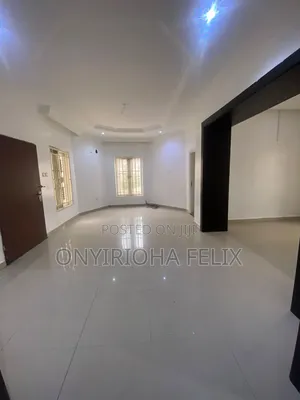 2bdrm Block of Flats in Gwarinpa Main, Bunkoro for rent